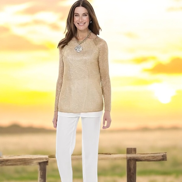Chico’s Loose Gold Shine-Stitch Amanda Pullover with Attached Shell - Picture 6 of 16